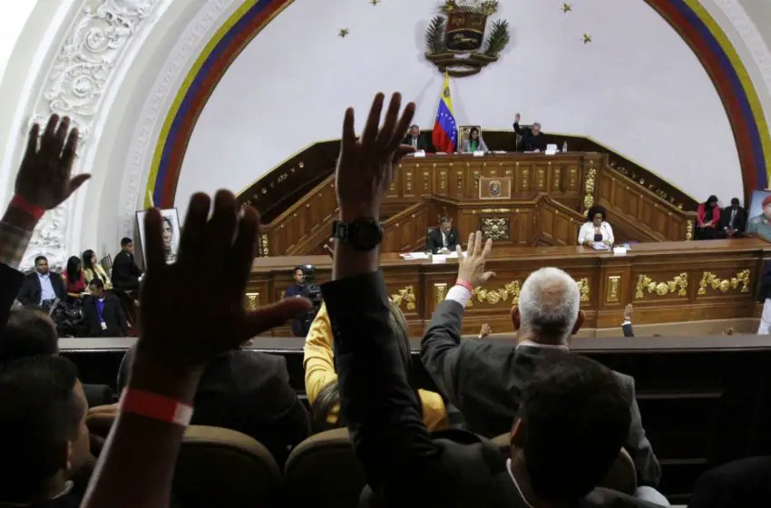  Constituyente debate sobre el retiro de la inmunidad parlamentaria a Guaidó