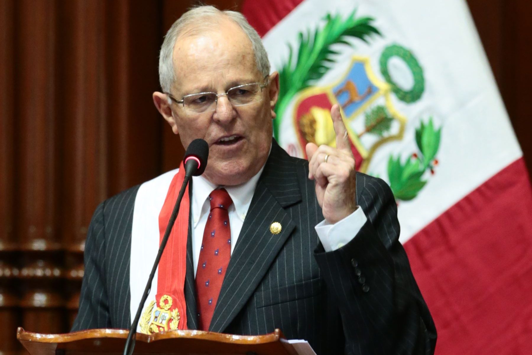  Congreso aceptó la renuncia de PPK a la presidencia del Perú