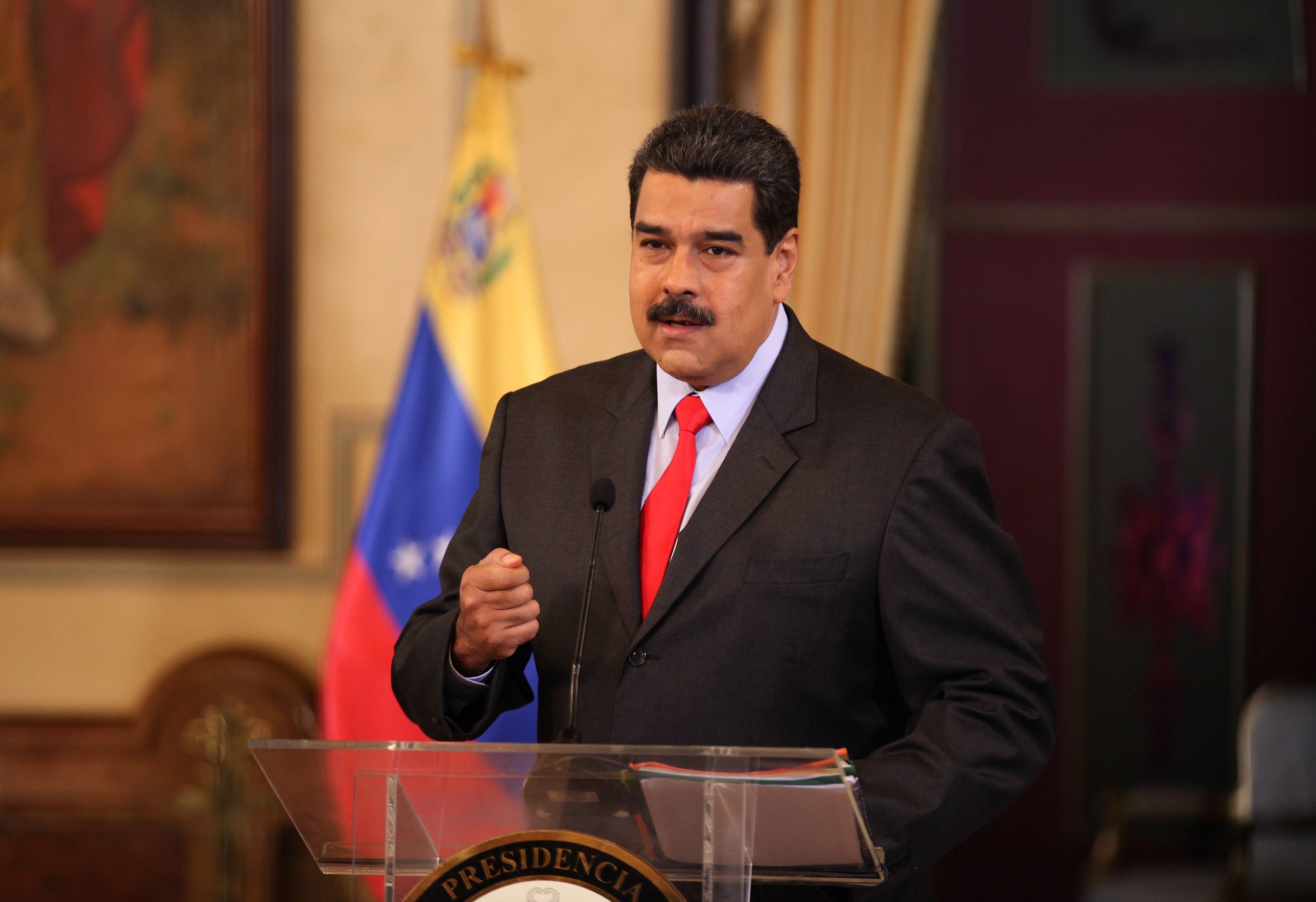  Maduro insta a Trump al diálogo, que diga hora y lugar