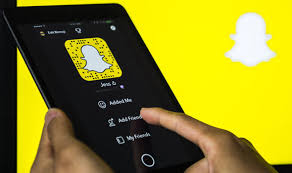  En 2017 Snapchat pagó $100 millones a sus socios editoriales en EE.UU