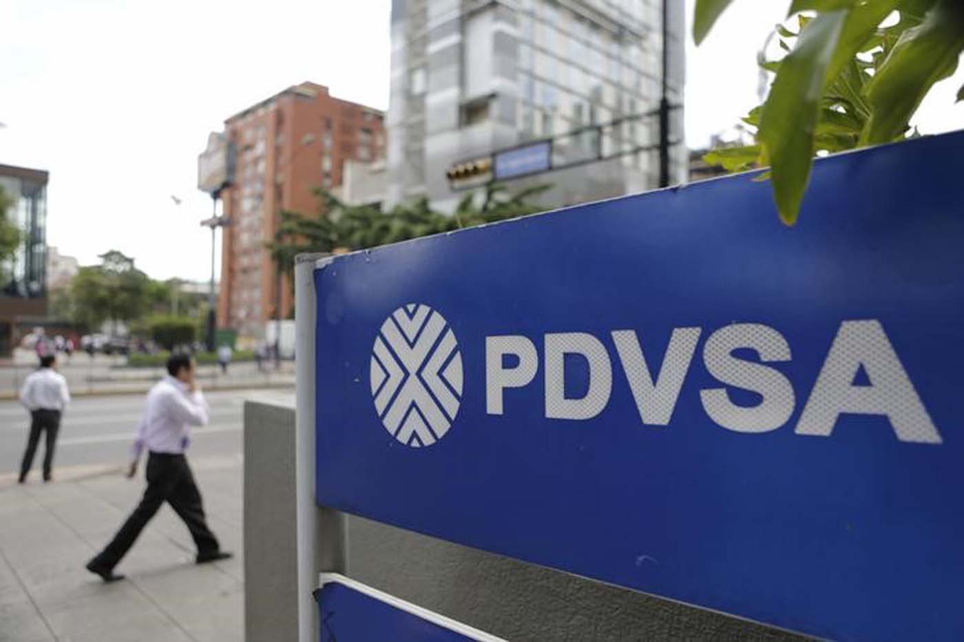 PDVSA aportará $260 millones para el pago de nuevos salarios