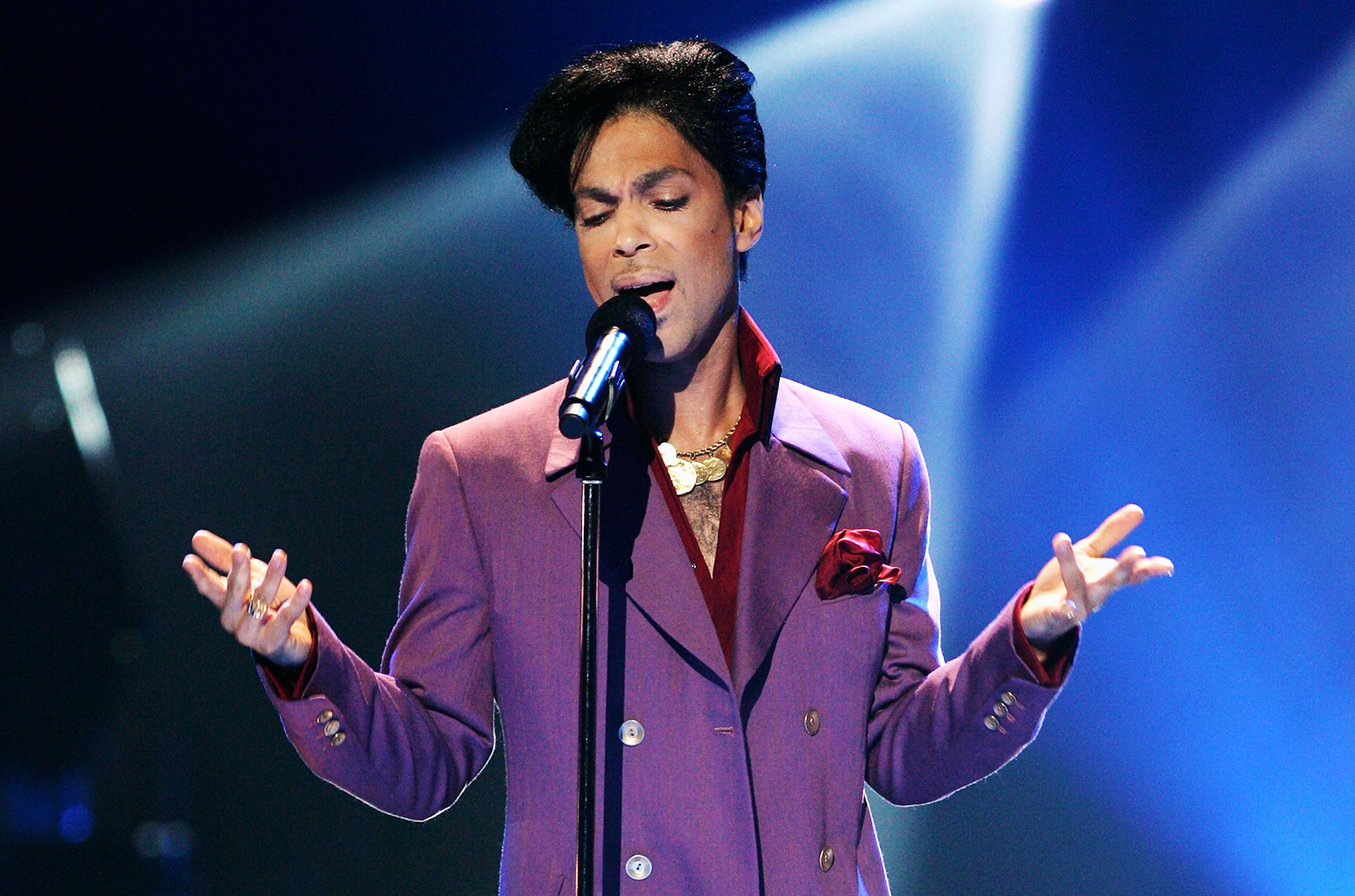 Familia de Prince demandó al hospital que le trató una semana antes de morir