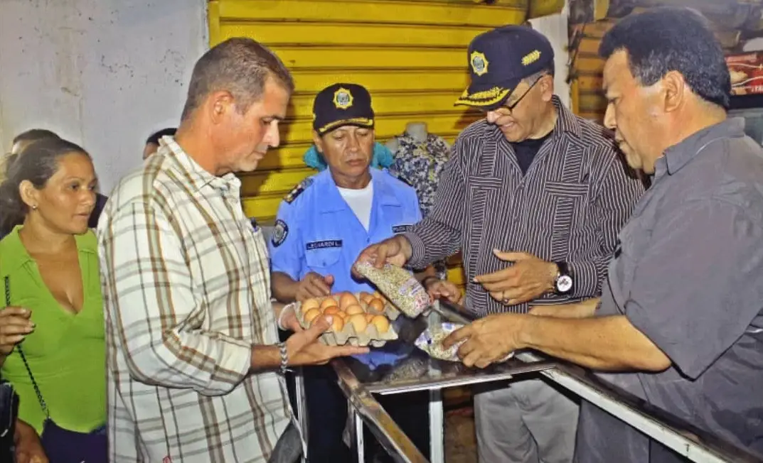 Cumareberos y paraguaneros compraron barato y Rodríguez León garantizó su permanencia en el cargo