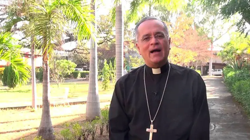  Obispo mediador en diálogo de Nicaragua recibe amenazas