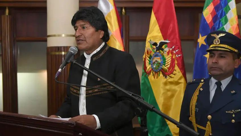  Evo Morales rechaza solicitud de suspensión de Venezuela en la OEA