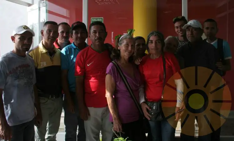  Consejos comunales exigen distribución inmediata de gasoil a empresas camaroneras en Mitare