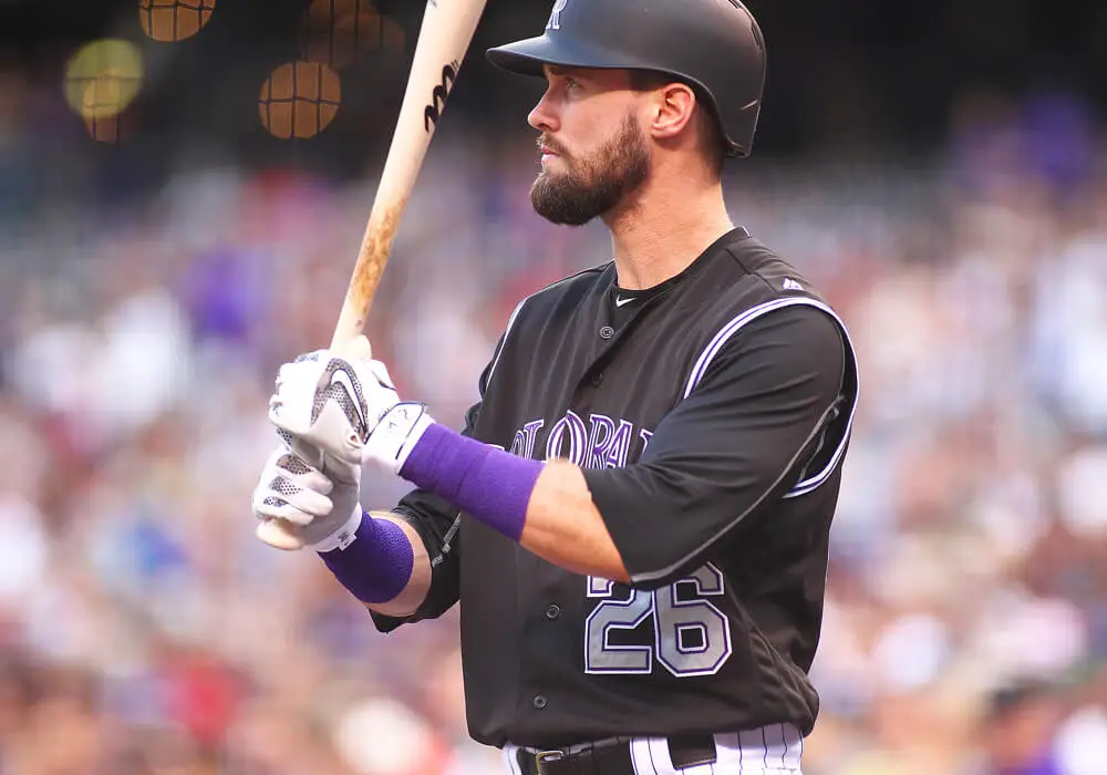 Termina racha de jonrones de Acuña; Rockies se imponen