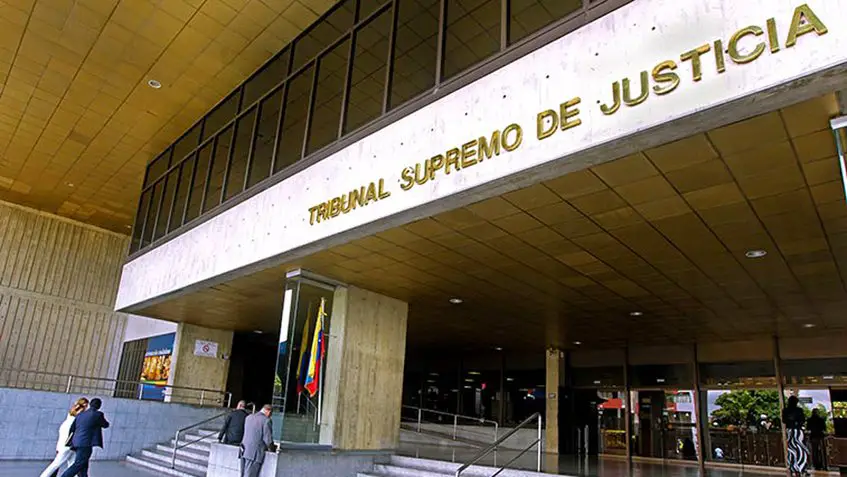 TSJ convocó a Nicolás Maduro a juramentación a las 10 de la mañana