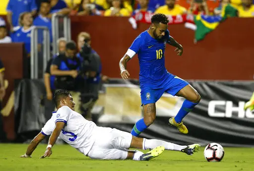 Con gol de Neymar, Brasil apabulla a El Salvador