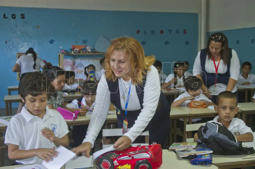Más de 8 millones de estudiantes regresan hoy a clases