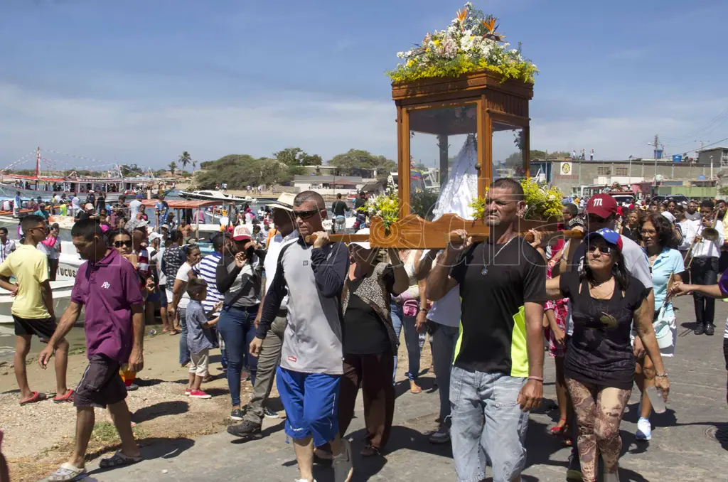 Pescadores de Paraguaná veneraron a la Virgen del Valle