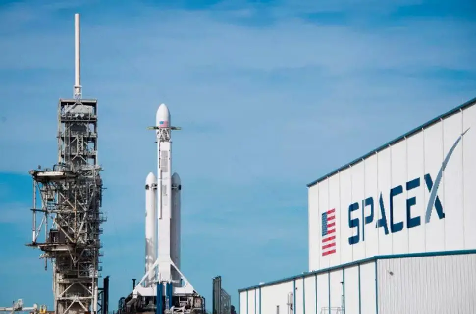  Satélites de SpaceX, el nuevo dolor de cabeza para los astrónomos