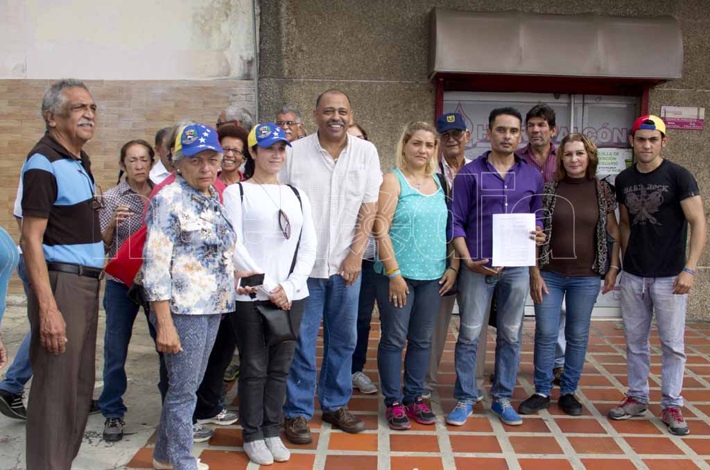  Comunidades exigen reunión con autoridades y alta gerencia de Hidrofalcón 