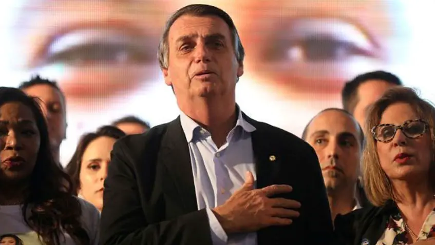  Bolsonaro anunció que su Gabinete Ejecutivo se dará a conocer en un mes