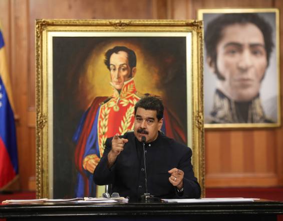  Presidente Maduro denunció persecución de EE.UU. por el oro