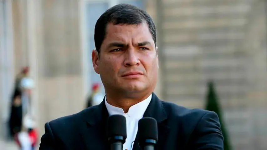  Cuatro mujeres ponen contra las cuerdas al expresidente Correa
