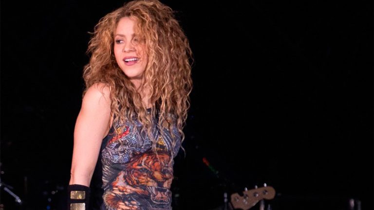 Monotonía de Shakira alcanzó el “debut más grande en español”