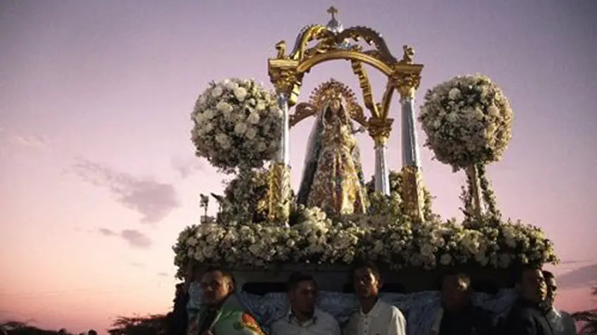  Con misas y rosas celebrarán este sábado a la Inmaculada Concepción
