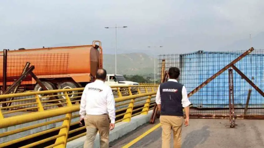  Gobierno nacional reforzó bloqueo de puente fronterizo con Colombia