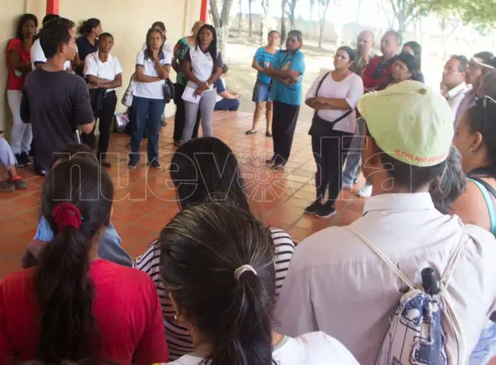 Exigen destitución de directora del CEIS Heroína Josefa Camejo