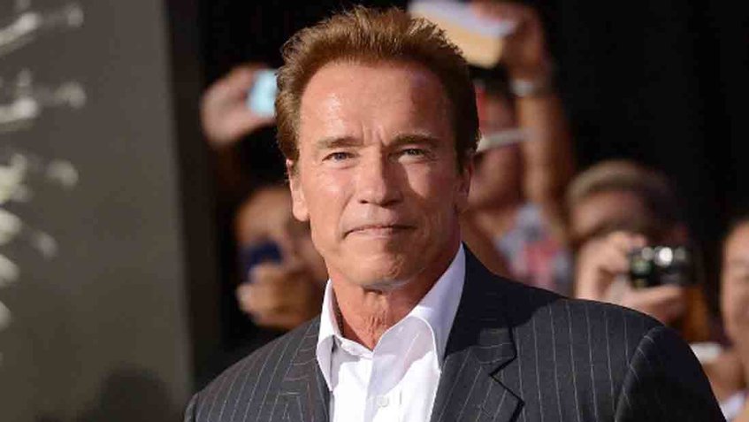El hijo de Schwarzenegger recreó una icónica foto de su padre