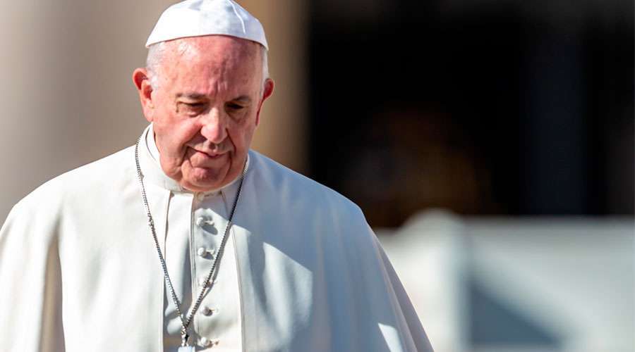 Papa donó medio millón de dólares para migrantes en México