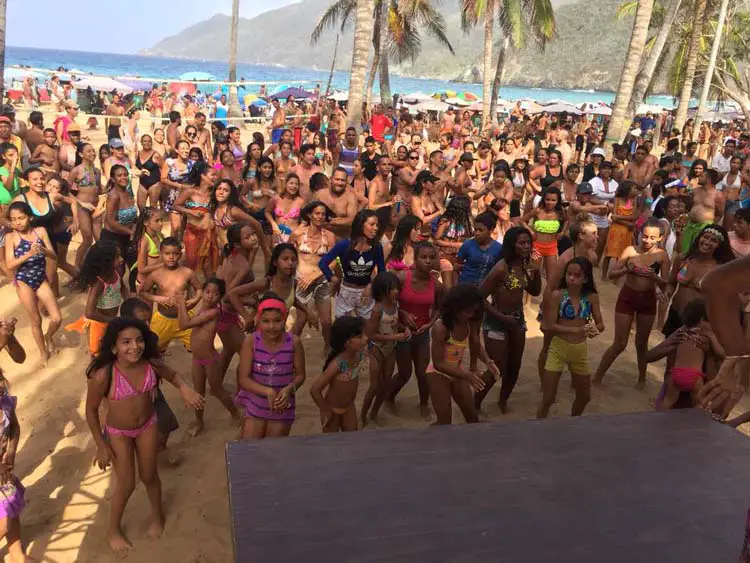 Festivales playeros toman zonas costeras