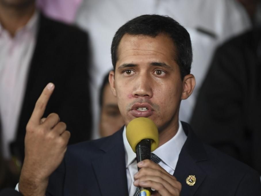  Guaidó denuncia que quieren disolver la Asamblea Nacional