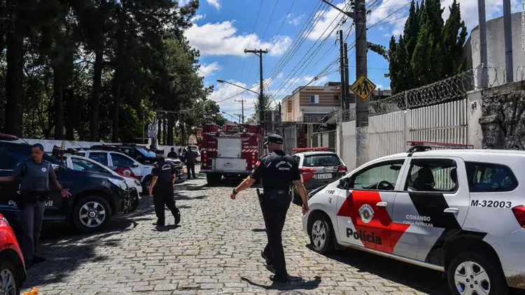  Brasil: hombre mata a tres personas en iglesia luego de asesinar exnovia