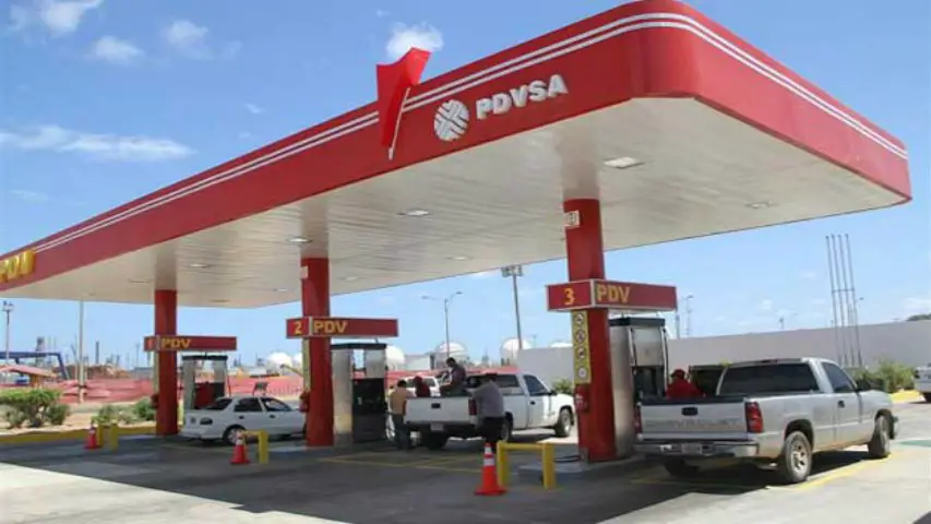 PDVSA garantiza suministro de combustible en el país