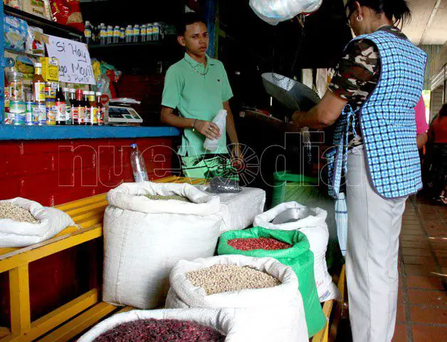  Corianos gastan 90% de su salario en un kilo de caraotas