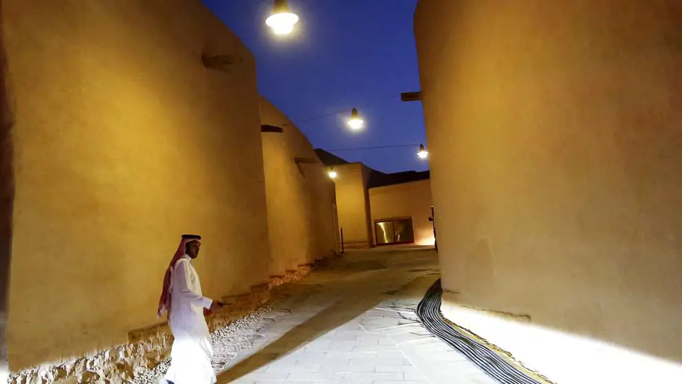 Arabia Saudita se abre al turismo