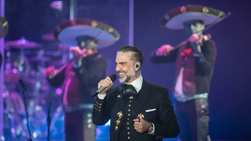  Alejandro Fernández realizará gira por México en 2020