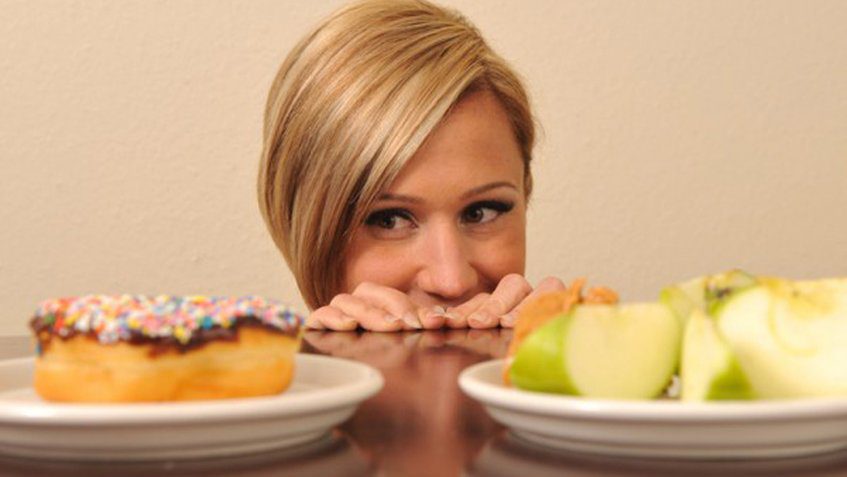  Aprende estos 6 trucos para comer menos sin pasar hambre