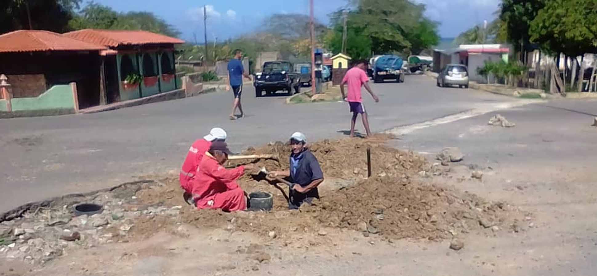 Hidrofalcón en reparación
