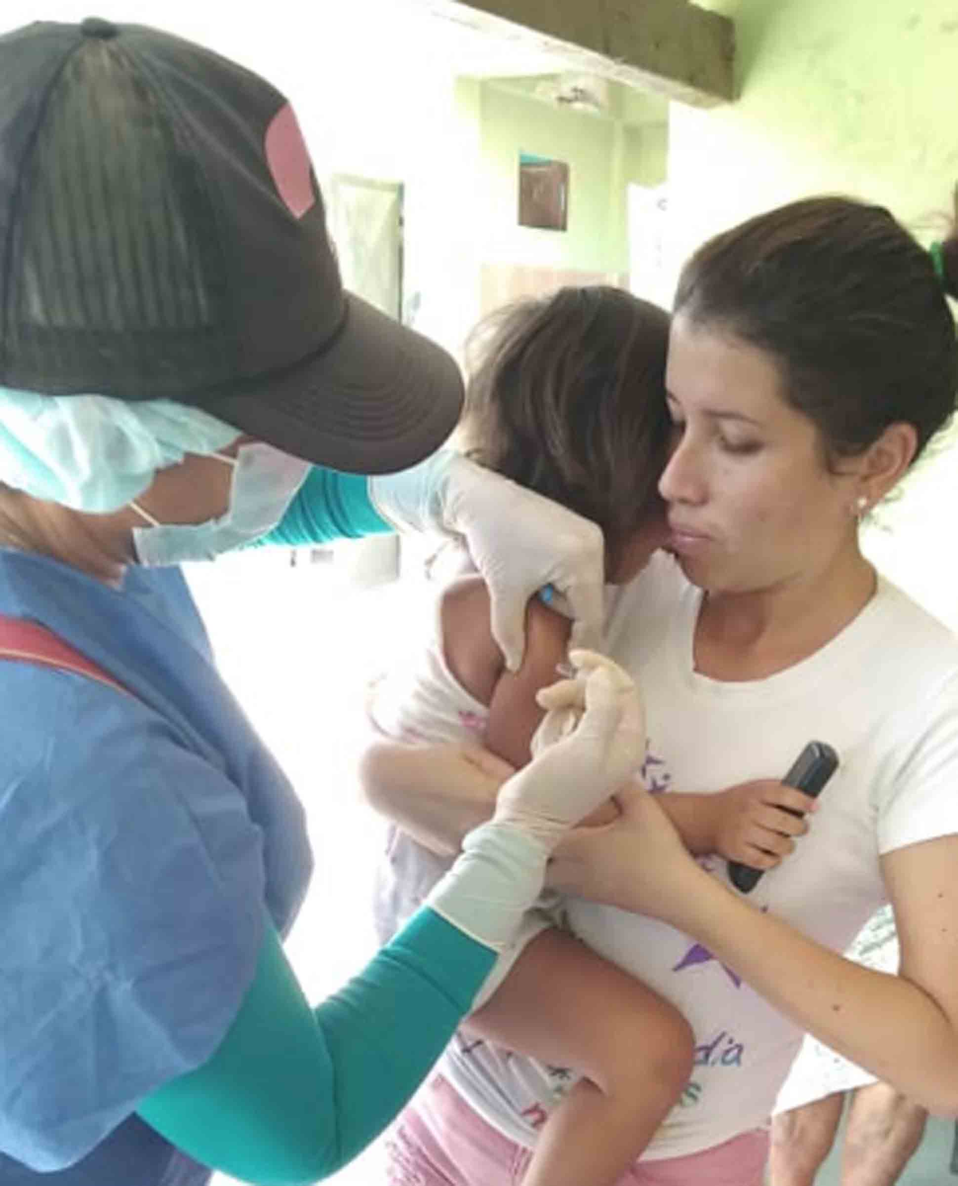 Vacunación en Chichiriviche