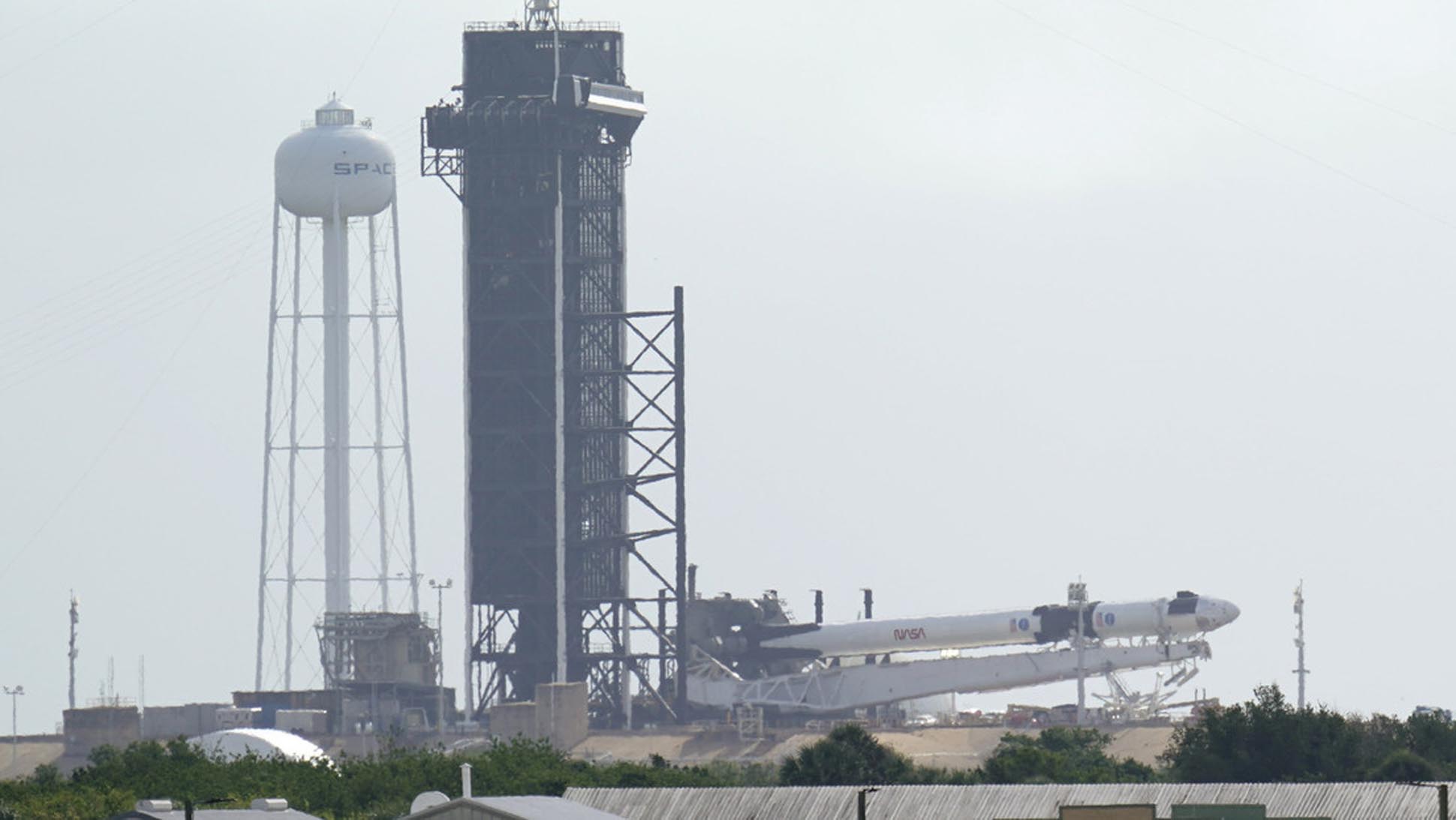  SpaceX permite a compañía privada poner en órbita a astronautas