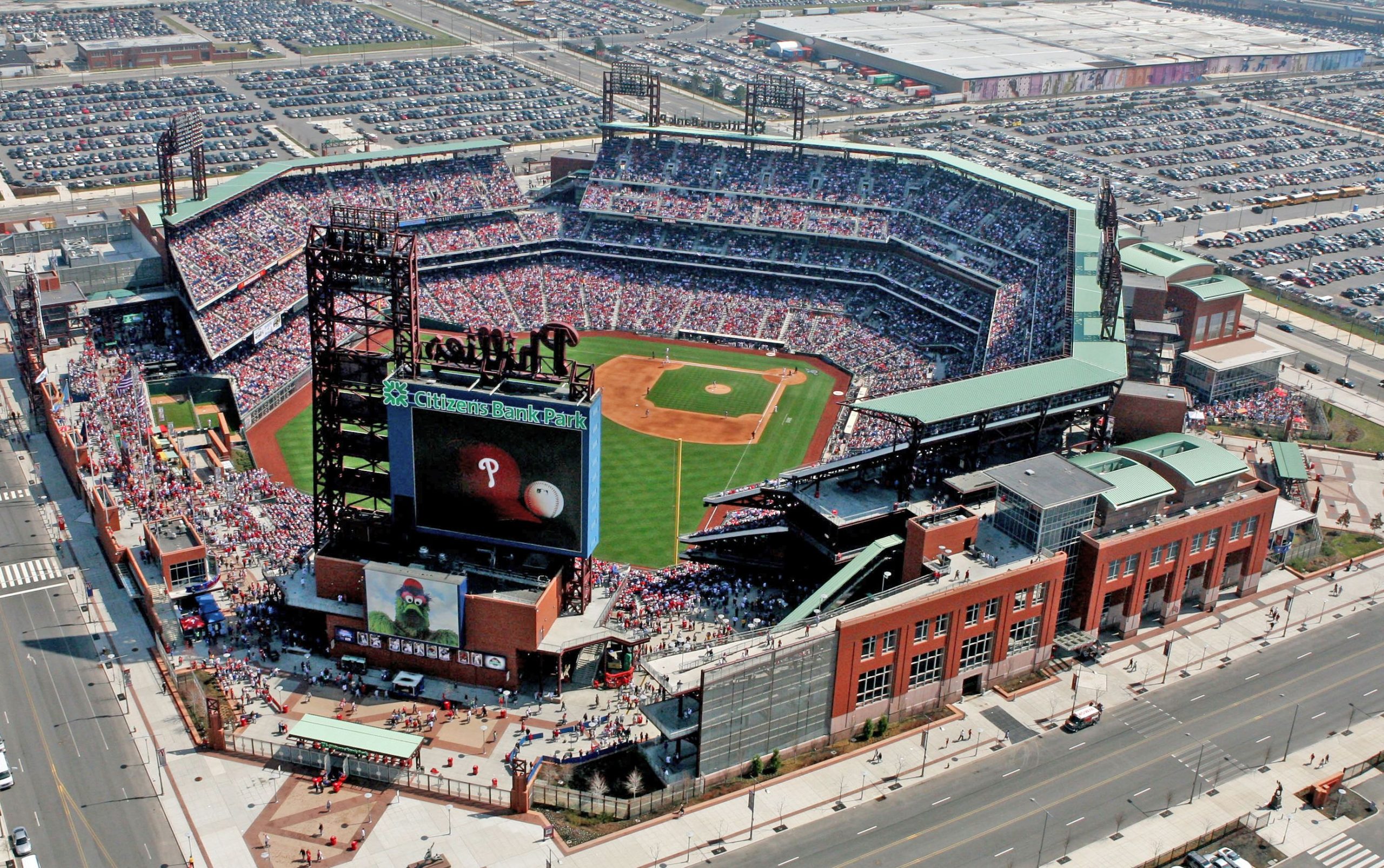 Phillies cierra su estadio por dos empleados infectados por COVID-19