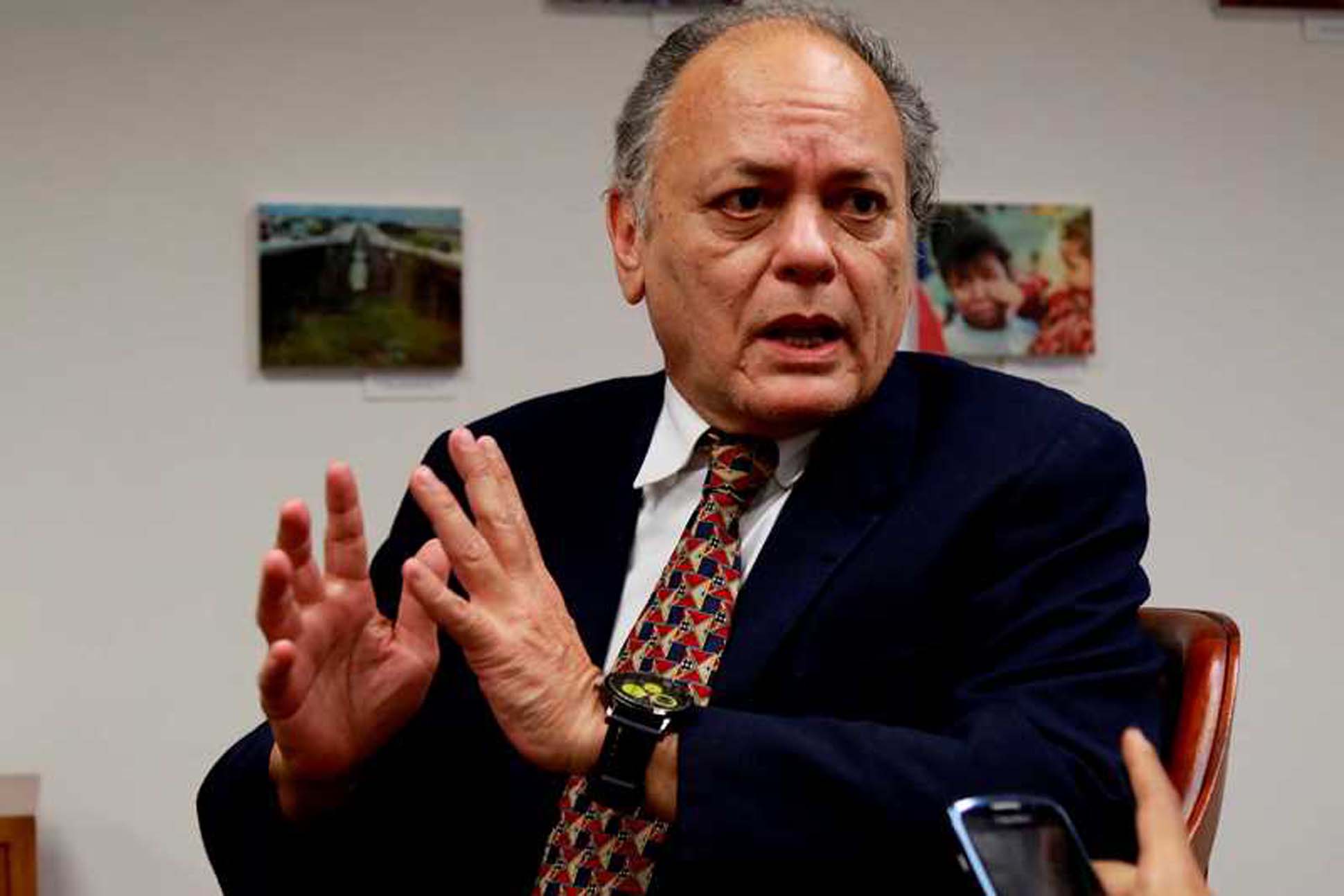 Carlos Raúl Hernández