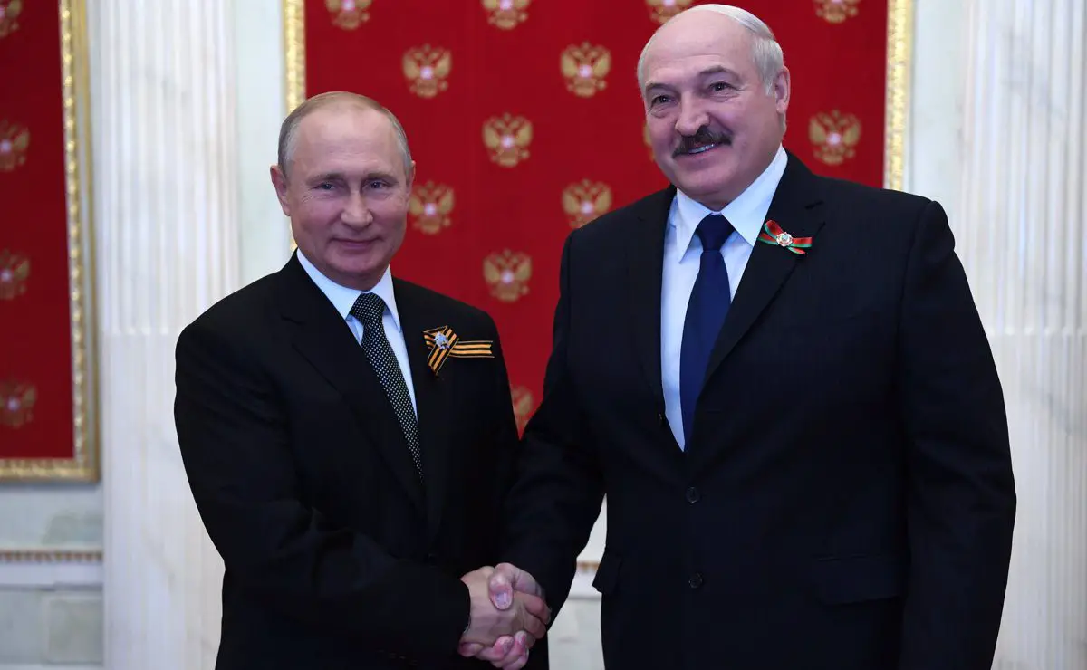  Lukashenko advierte que si cae, la próxima en caer será Rusia