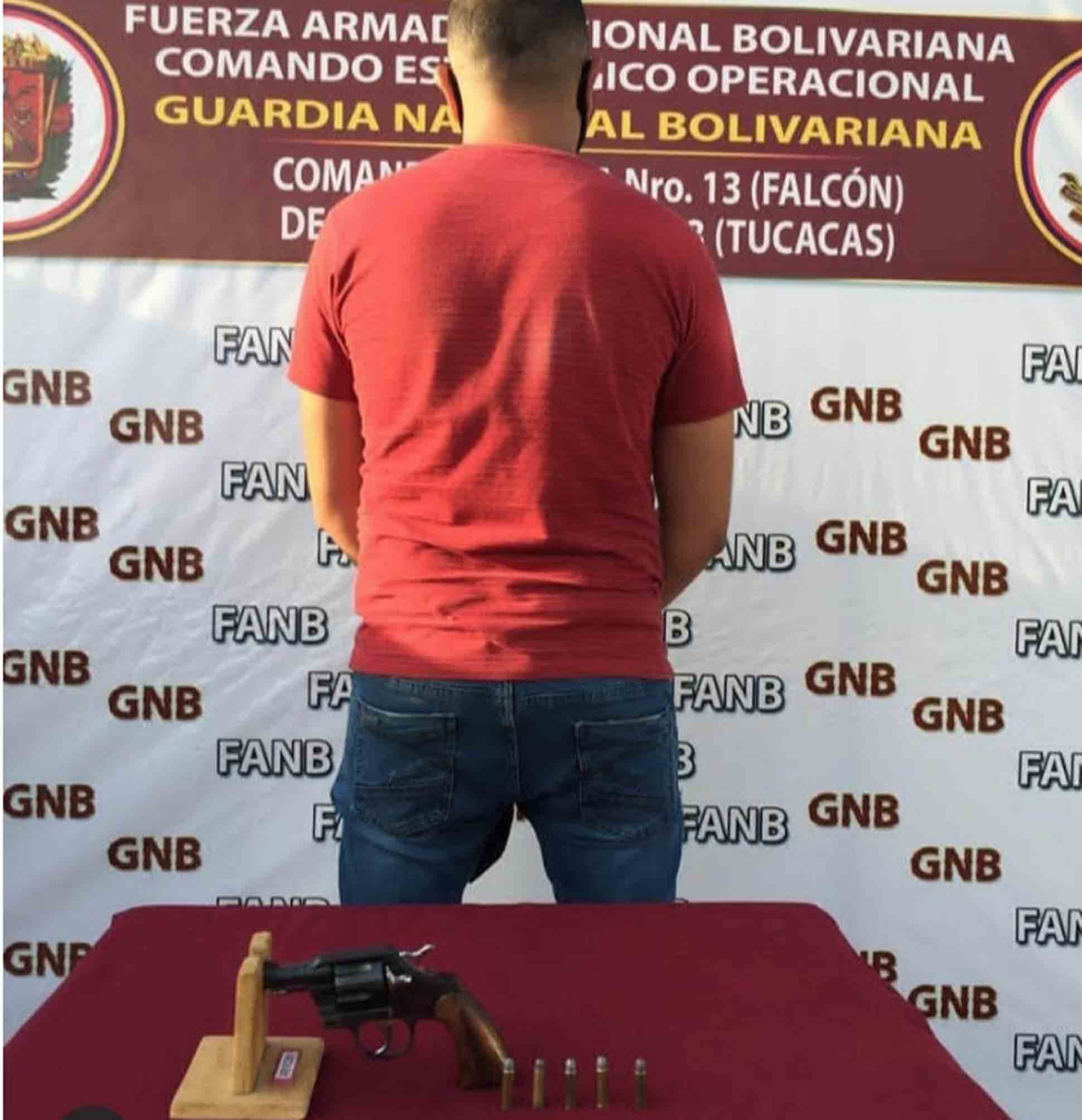  GNB desarma y detiene a costeño en Tucacas