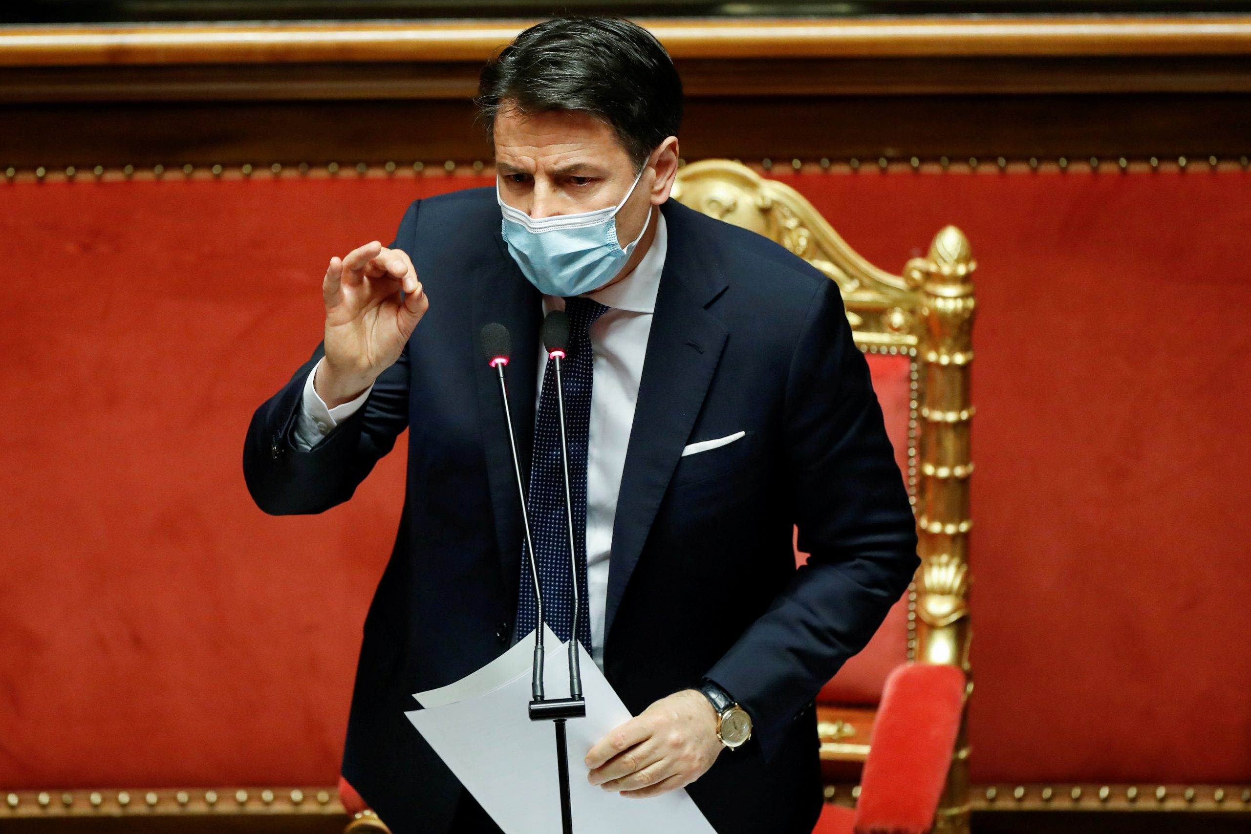 Giuseppe Conte renunció como primer ministro de Italia