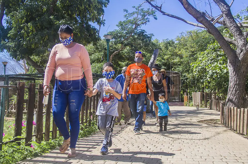 Visitantes regresaron al Zoológico Paraguaná