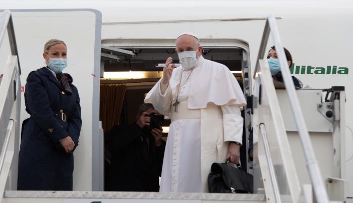  El Papa Francisco llega a Irak