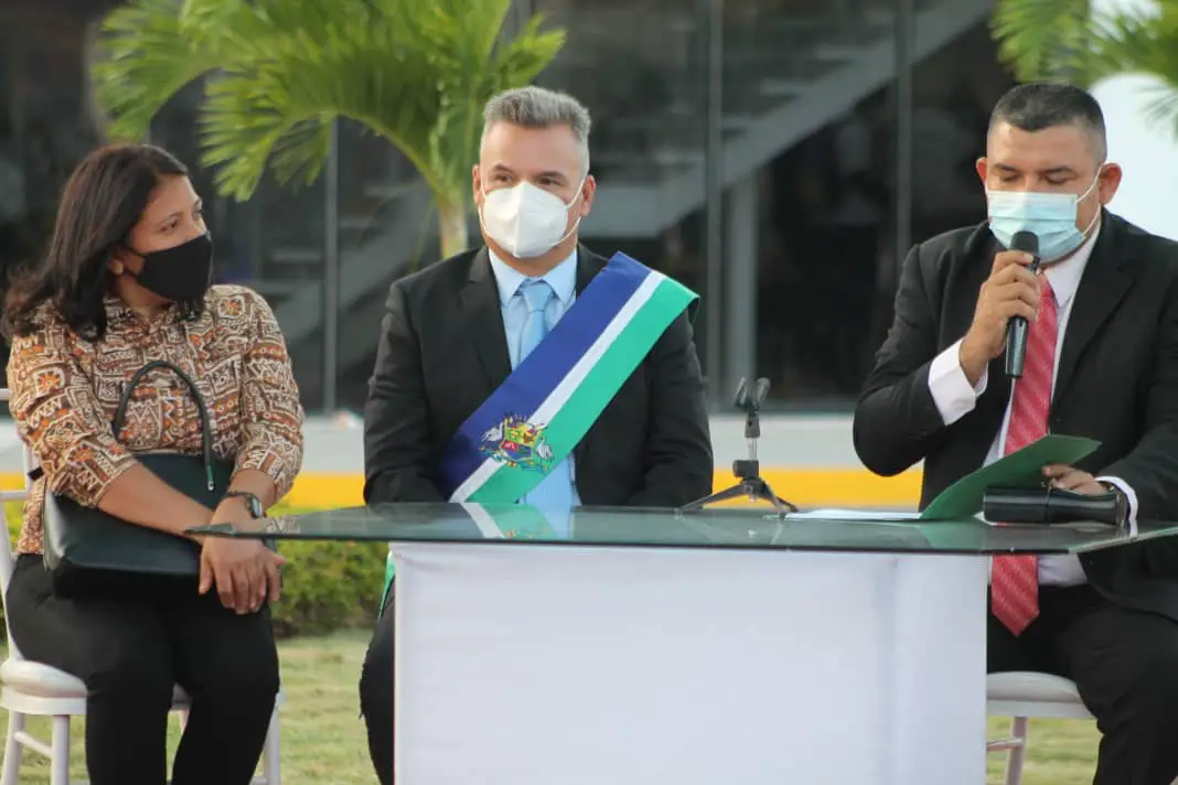 inauguracion aeropuetto
