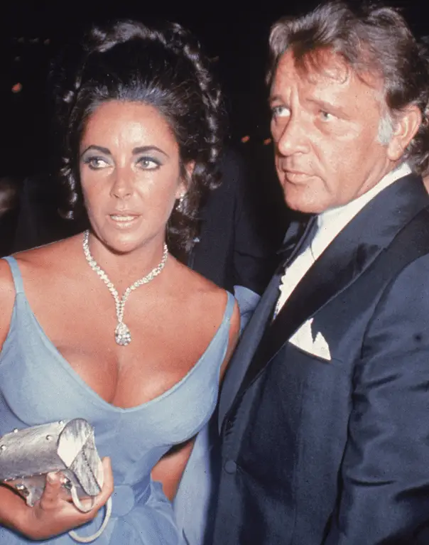 Liz Taylor y Richard Burton