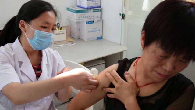  Vacuna recombinante de China anti covid inicia pruebas en humanos