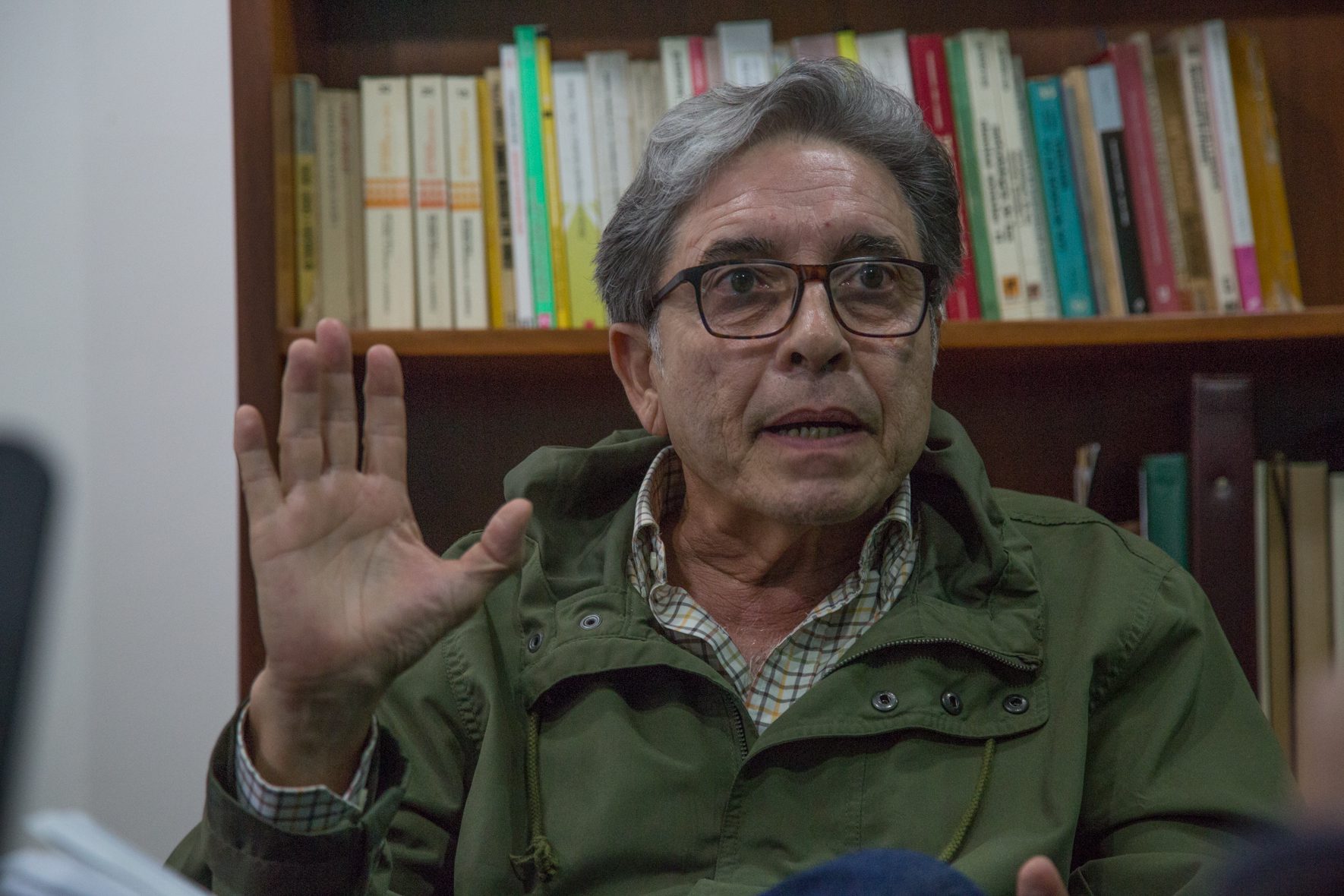  Trino Márquez: «A los radicalismos hay que calmarlos»