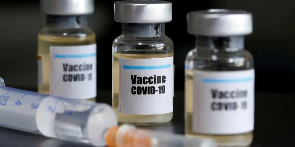Vacuna anticovid y transmisión del virus: ¿Qué es lo que se sabe?