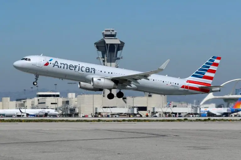 AMERICAN AIRLINES 1